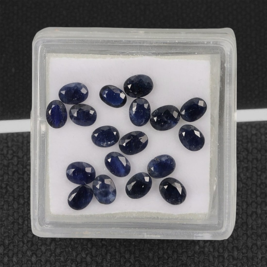 4.19 Carats Deep Blue Sapphire Parcel - Natural Australian Stones, 3DB: This curated 4.19 carat parcel of Australian sapphires captivates with a rich spectrum of deep, velvety blues, ranging from intense midnight tones to softer, slightly lighter blue undertones. Each sto