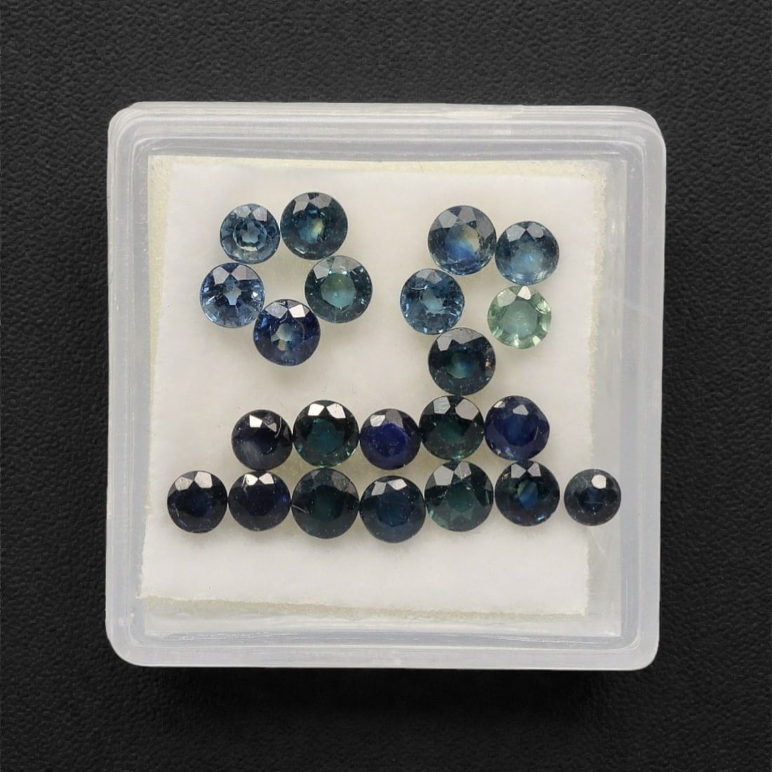 4.60 Carats Multitone Parti Sapphire Parcel - Natural Australian Stones, 81XK (1 of 1)