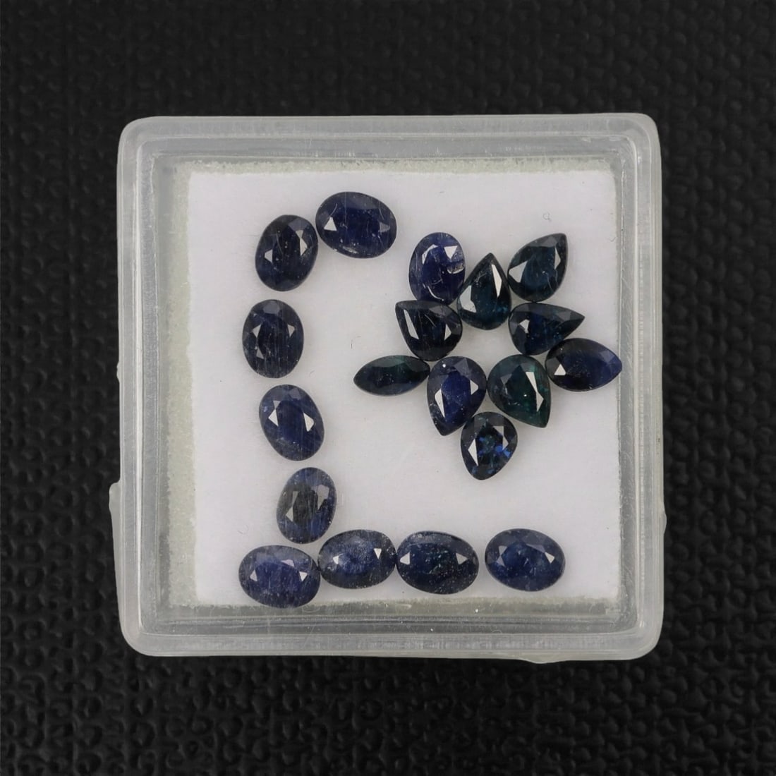 4.37 Carats Deep Royal Blue Sapphire Parcel - Natural Australian Stones, 44XL: This curated parcel of 4.37 carats of loose sapphires captivates with a spectrum of deep royal blue hues, ranging from velvety midnight tones to vivid, saturated shades that catch the light with every