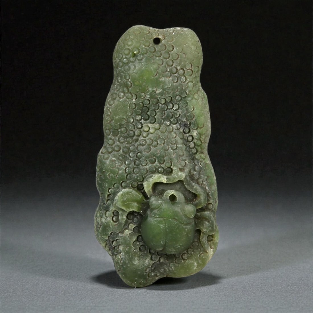 A Chinese Nephrite Jade Spider Pendant, 20th Century, 42FA (1 of 2)