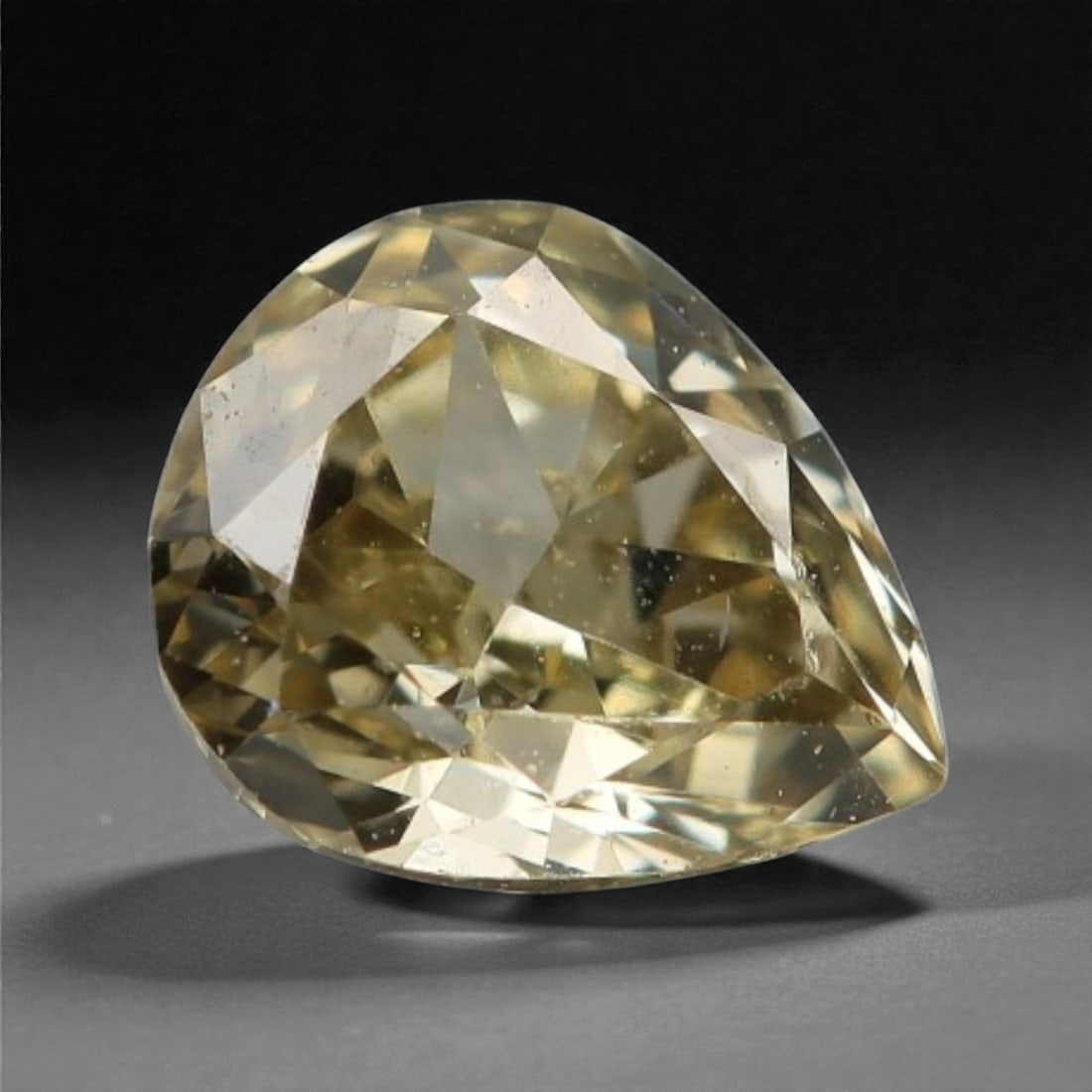0.20 Carats Fancy Color Diamond - Natural African Stone, 4x3.4mm, 2A: Africa is renowned as a premier source for natural fancy colored diamonds, celebrated for producing stones with rich, earthy saturation and exceptional light performance. This fancy diamond exemplifie