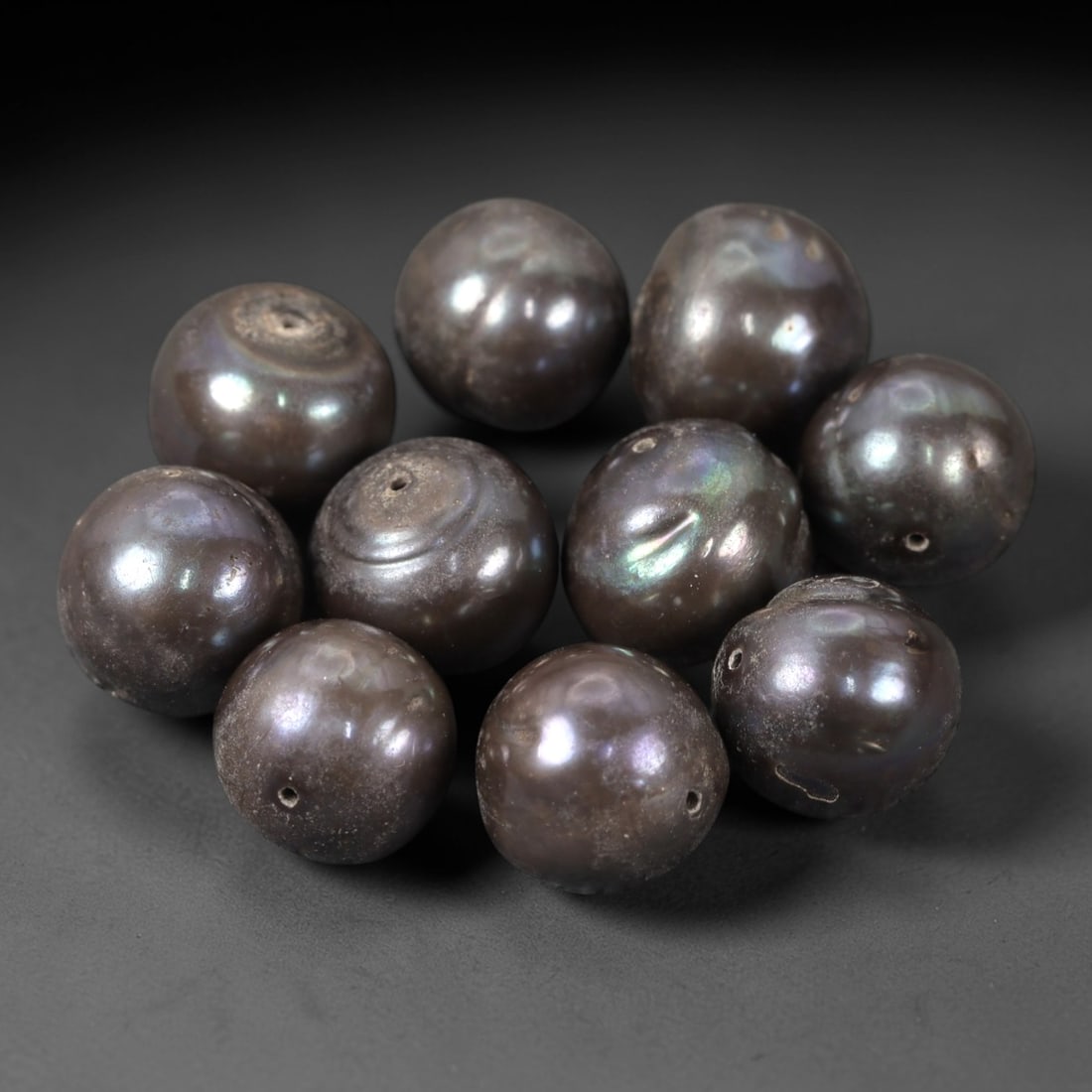 A Group of Ten Baroque Cultured Pearls, 97ZH (1 of 1)