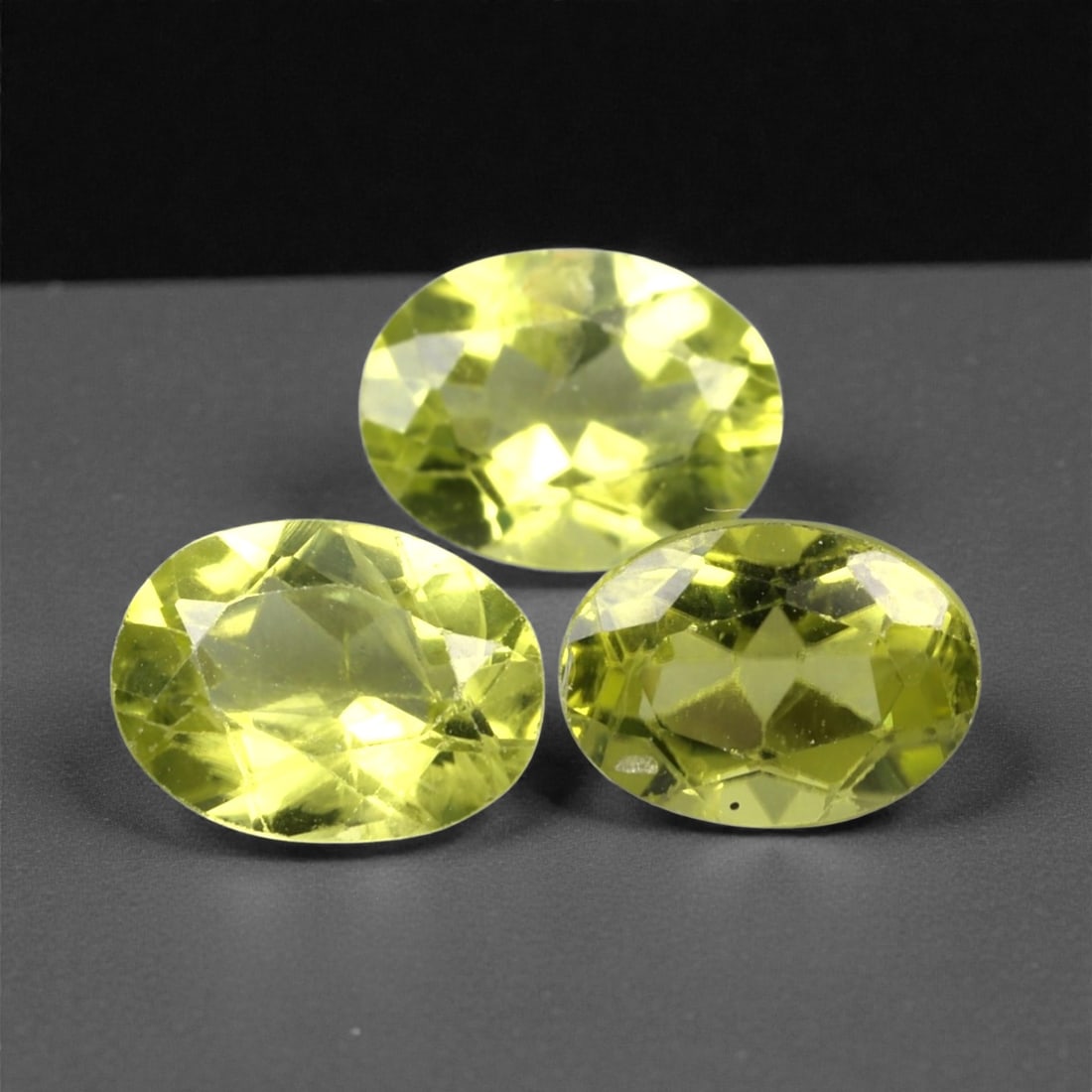 3.68 Carats Bright Green Peridot Selection - Natural Pakistani Stones, 317A (1 of 1)