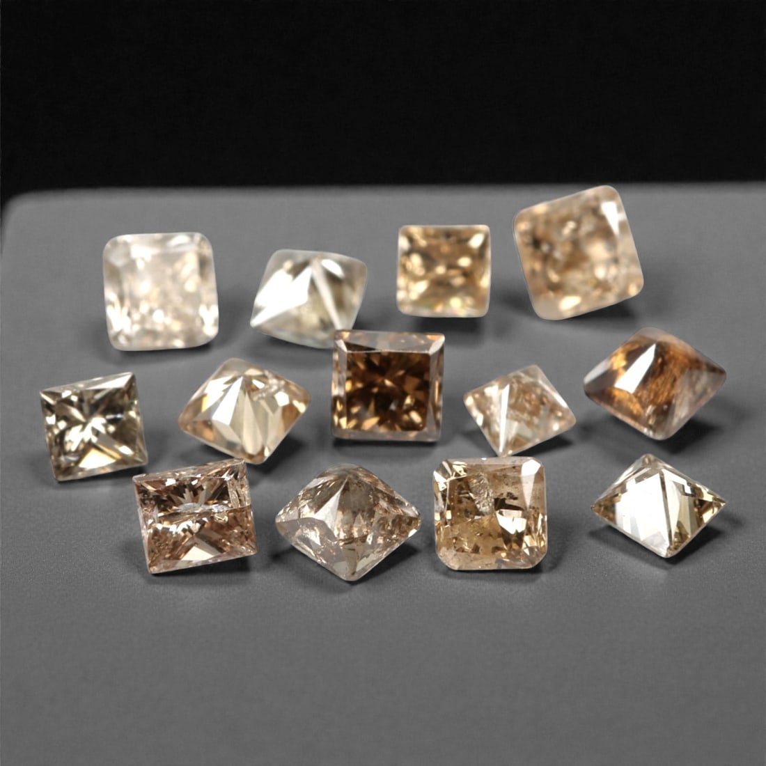 0.57ct 13 Pieces Champagne Diamond Parcel - Princess Cut, 205A (1 of 1)