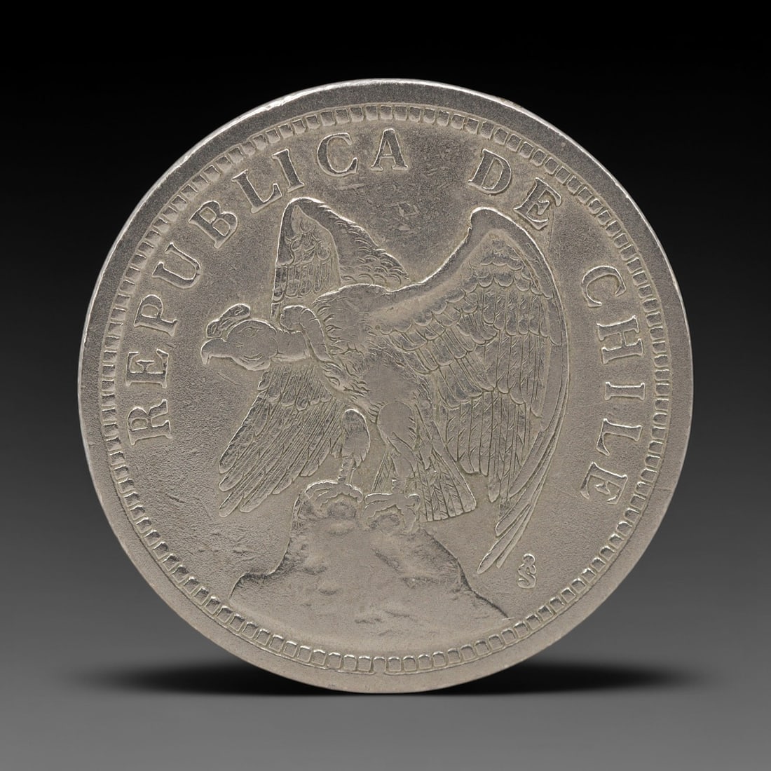CHILE: National Identity - Silver Un Peso Coin, 1933, 28mm, 31ZJ (1 of 2)