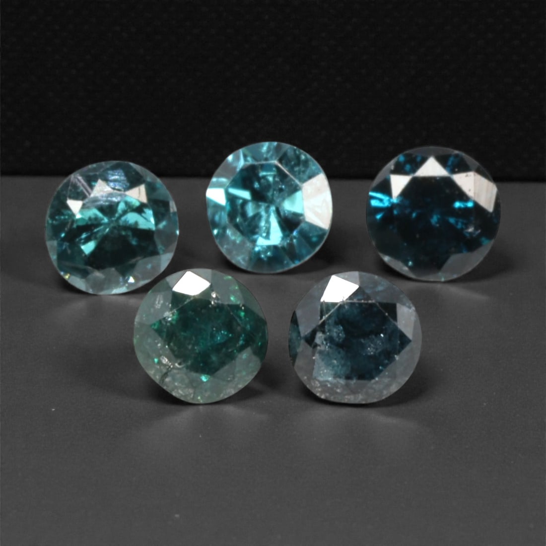 5 Pieces Irradiated Blue Diamond Parcel - Round Brilliant Cut, 2.4mm, 252A (1 of 1)