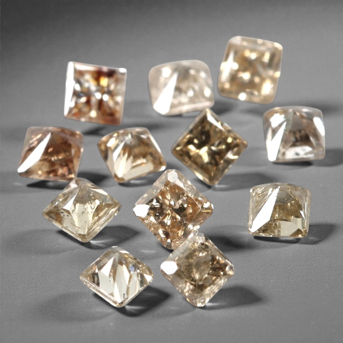 0.60ct 13 Pieces Champagne Diamond Parcel - Princess Cut, 202A (1 of 1)