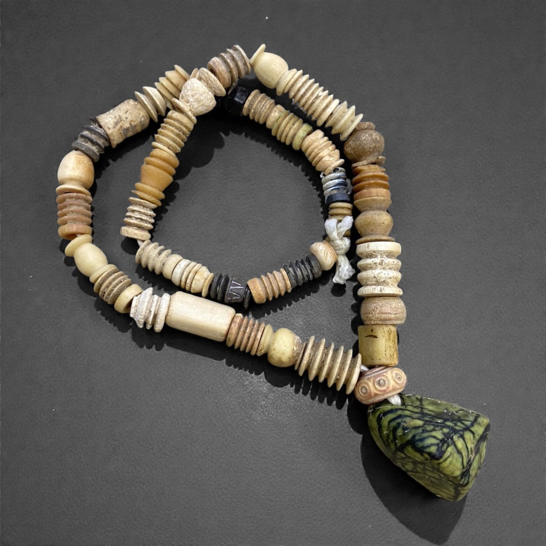 A Prehistoric Spindle Shell and Stone Bead Pendant Necklace Strand, 72g, 24AA (1 of 1)