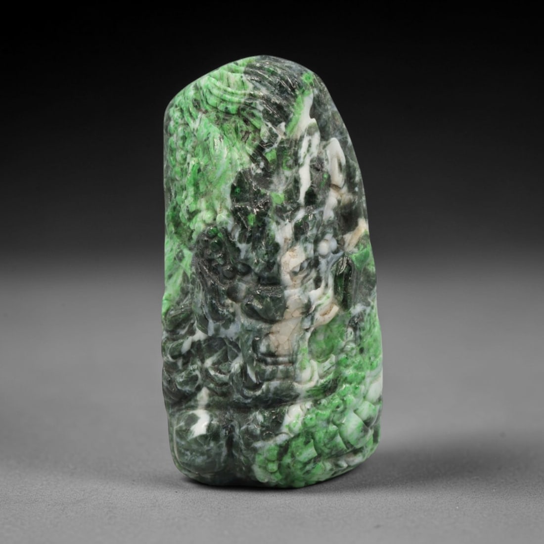 A Chinese Maw Sit Sit Dragon Pendant, 20th Century, 12ZL (1 of 2)