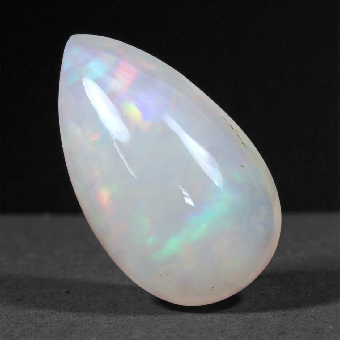 3.61 Carat Pear-Shaped Welo Opal - Natural Ethiopian Gems15.2 x 9.1 x 6.0 mm, 14XH (1 of 2)