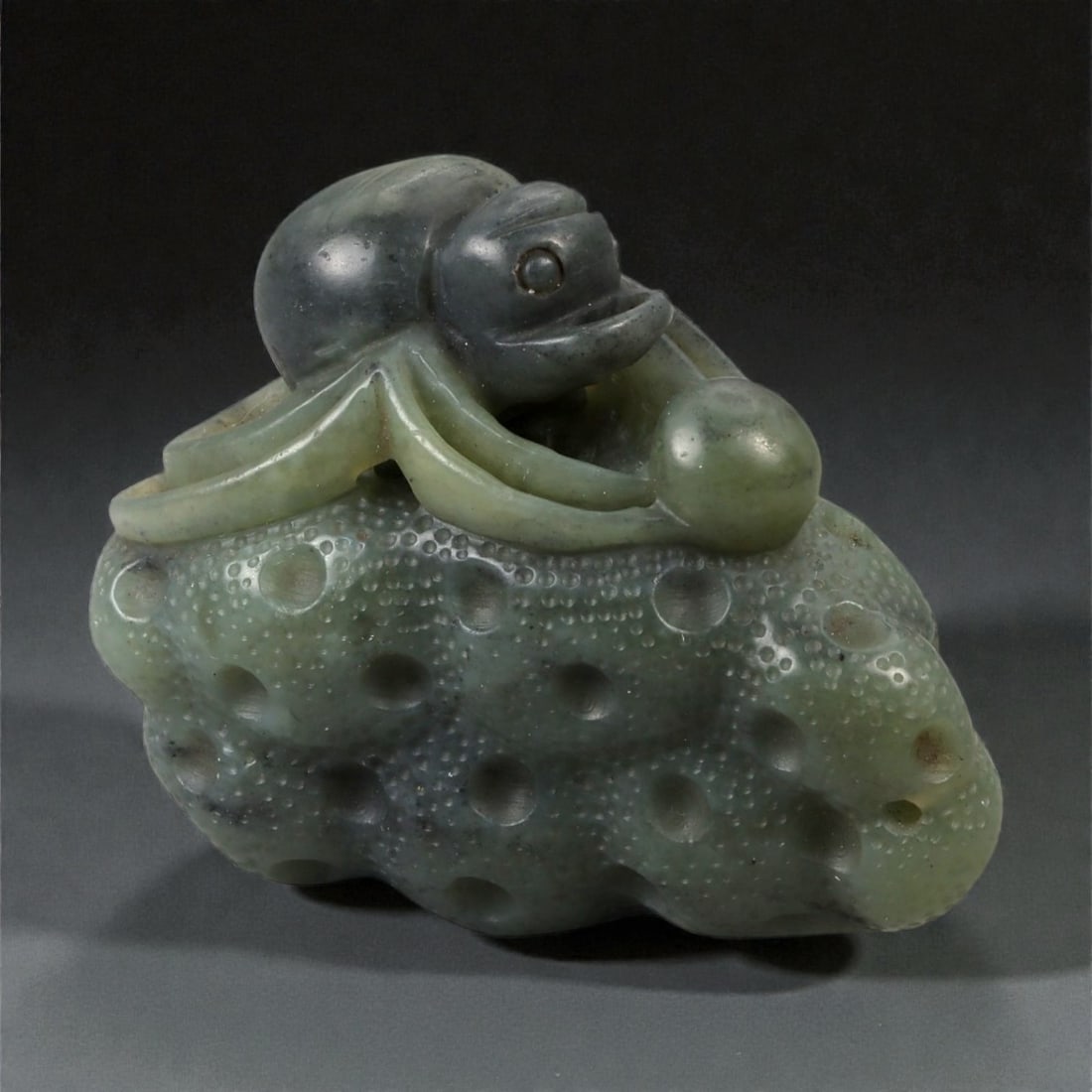 A Chinese Nephrite Jade Spider on Fruit Carving, 20th Century, 79FB (1 of 3)