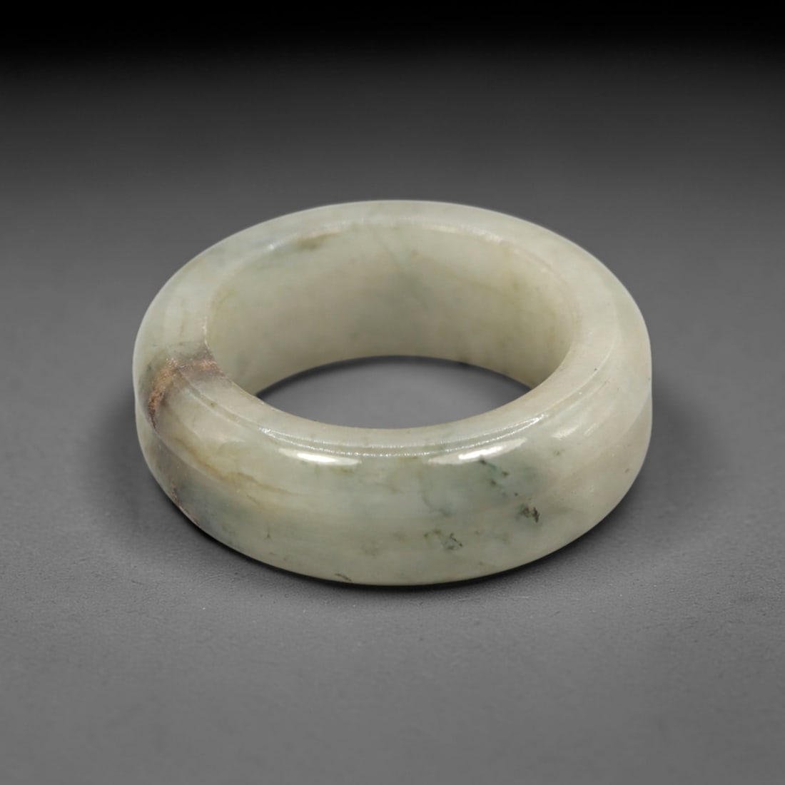 A Chinese Jadeite Jade Ring, 20th Century, 17XN (1 of 2)