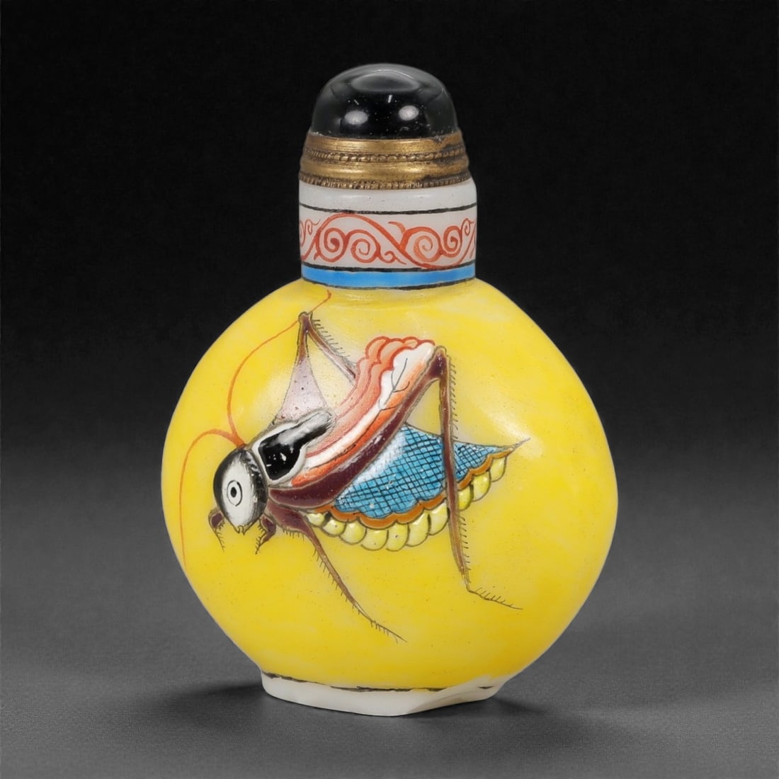 A Chinese Painted Glass Snuff Bottle, 20th Century, 11FG: The bottle is formed from opaque yellow glass and decorated with polychrome enamel painting. The body is flattened and rounded, with a short cylindrical neck fitted with a metal-mounted mouth and a do