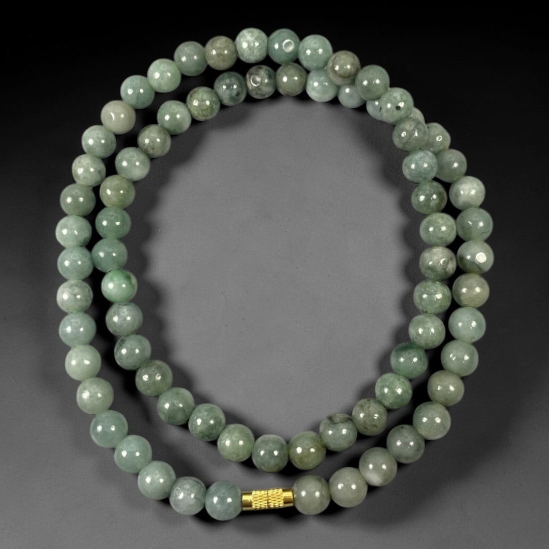A Chinese Jadeite Jade Bead Necklace, 20th Century, 60ZK (1 of 1)