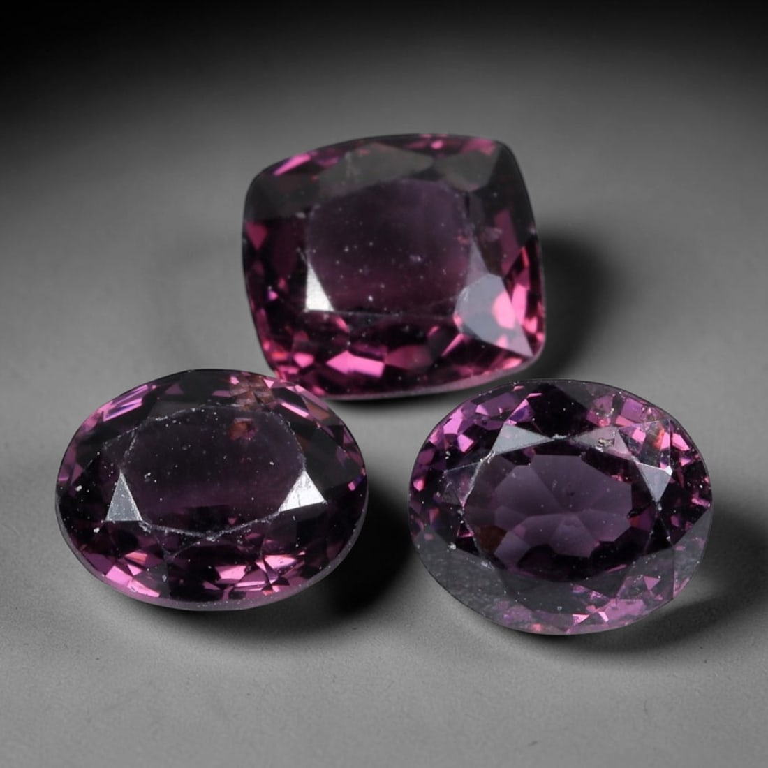 3.65 Carats Deep Purple Spinel - Faceted Gemstone, 81WE (1 of 1)
