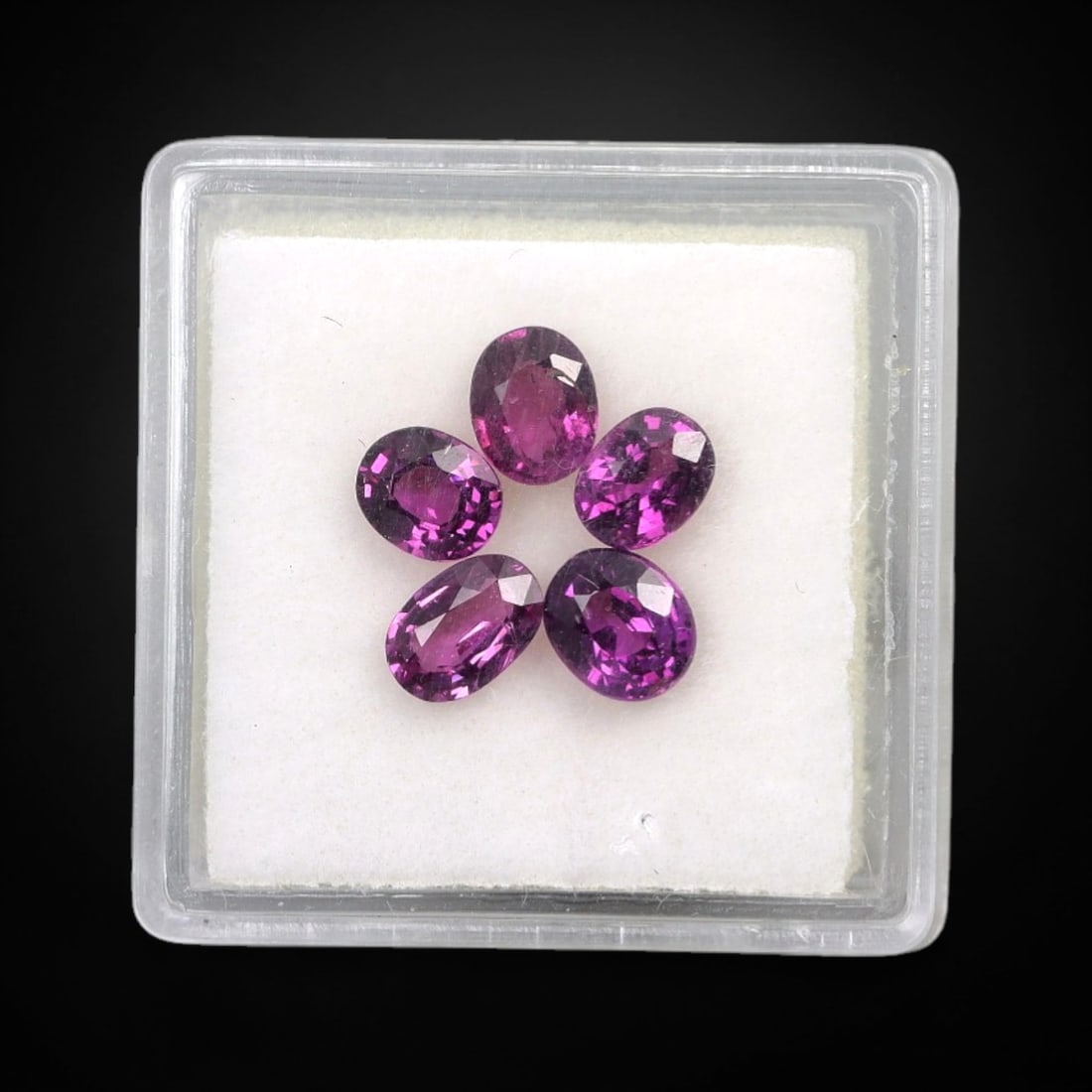 2.73 Carats Oval Mixed-Cut Grape Garnet Parcel - Natural Garnet 5x4mm, 69XM (1 of 1)
