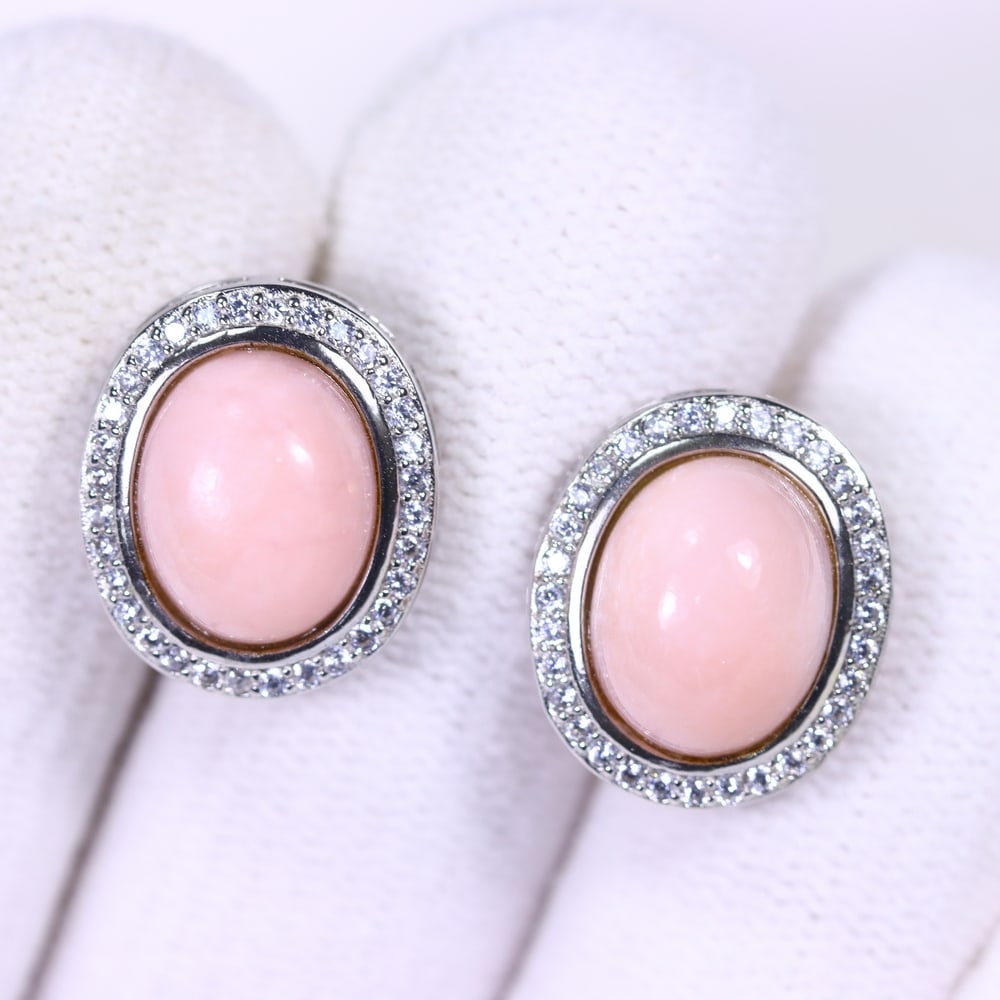 Earrings Opal & Cubic Zirconia - 925 Sterling Silver - White Gold Plated , 646E: ThousandPlanet Auction Subject: Natural Opal & Cubic Zirconia Origin: Thailand Carat Weight: 19.62ct Dimension: Gemstone 8x10mm Type: Earrings