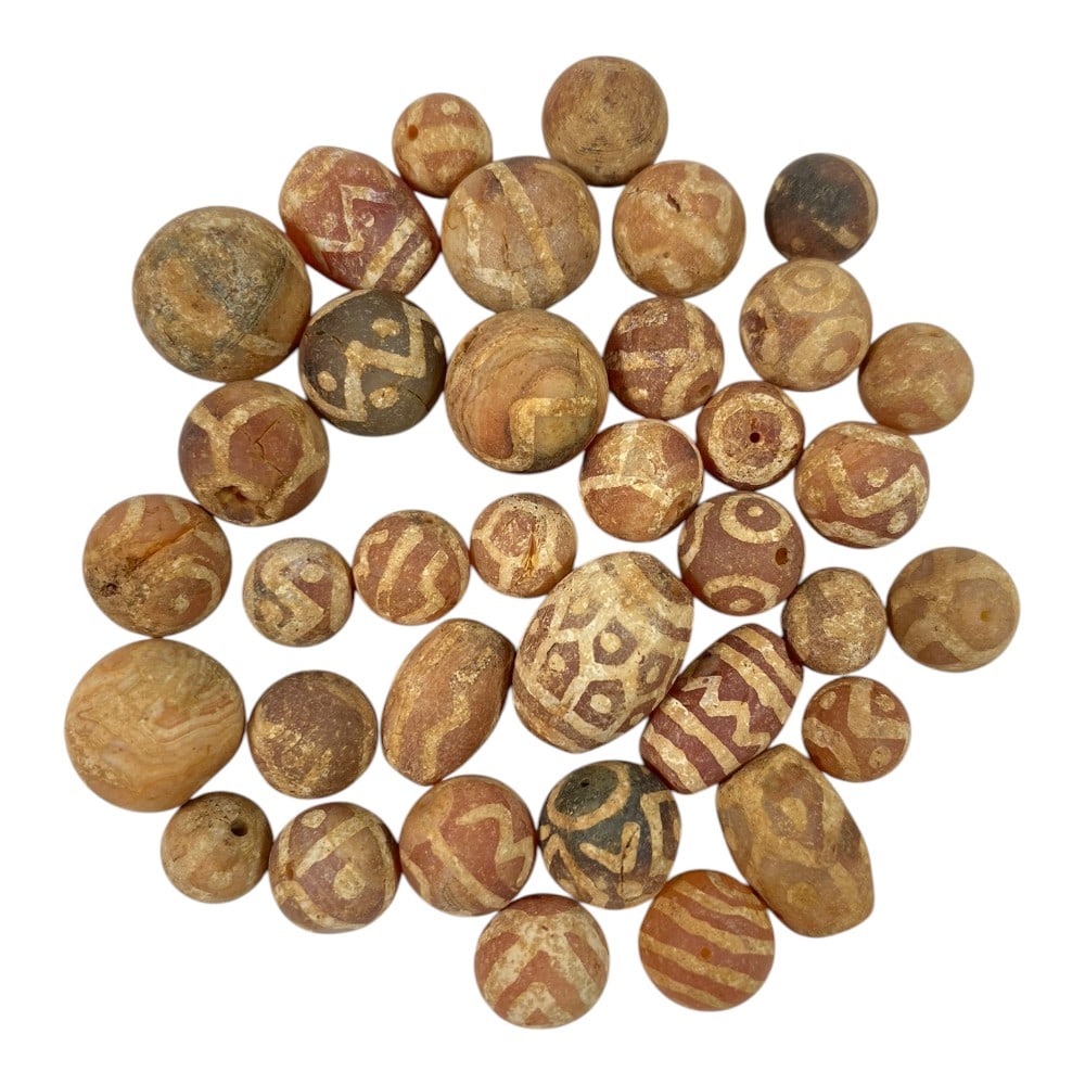 A Lot of 36 Ancient Etched Carnelian Beads, Gandhara Style, 74AA (1 of 1)