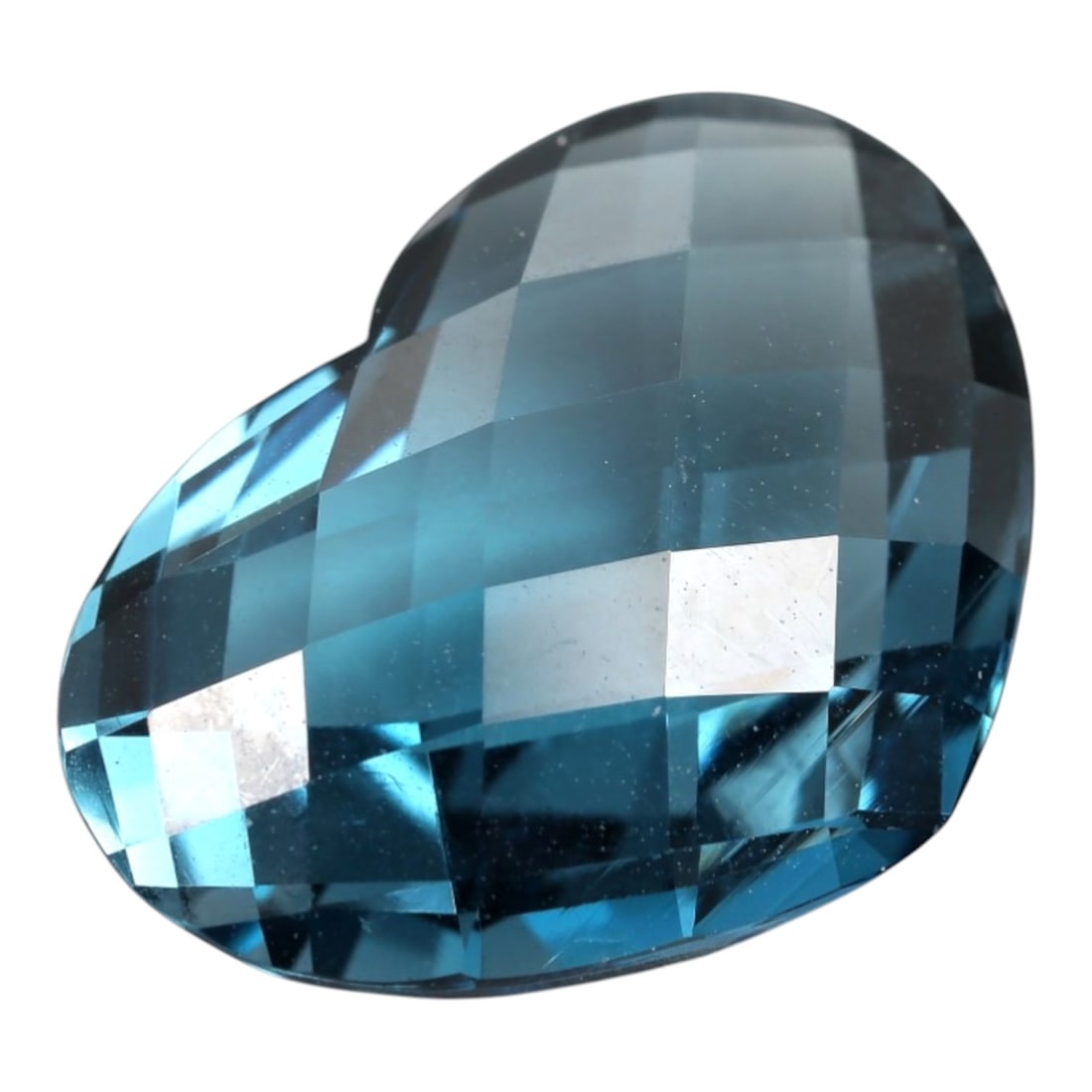 14.61 Carats London Blue Topaz Heart - Natural Loose Gemstone, LZ61: This stunning 14.61 carat London Blue Topaz is precision-cut into a romantic heart shape, measuring 19.4mm x 13.7mm x 7.1mm. It exhibits a rich, deep ocean-blue hue with subtle grey undertones, charac