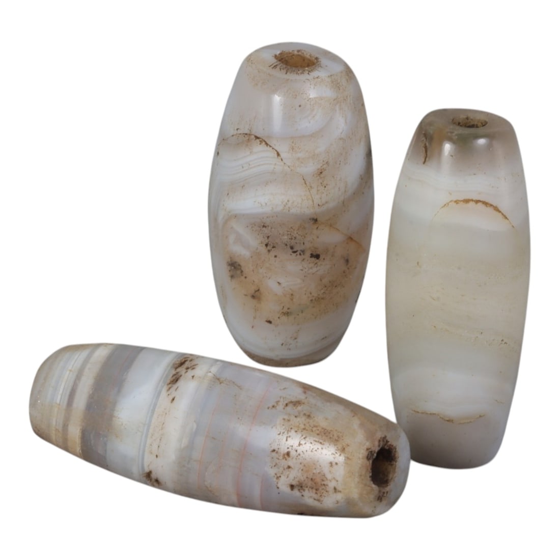 Lot of 3 Antique Central Asian / Himalayan Banded Agate Trade Beads, 15th-19th Century., 63AK: This lot comprises 3 antique banded agate beads, characteristic of Central Asian or Himalayan trade traditions. Each bead exhibits signs of significant age, including natural patination, surface wear,