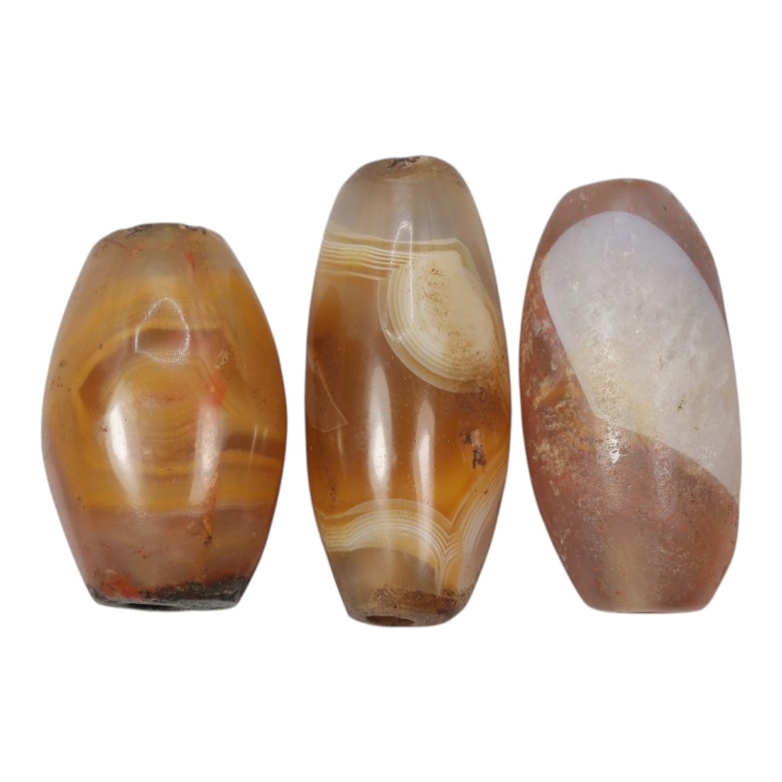 Lot of 3 Antique Central Asian / Himalayan Banded Agate Trade Beads, 15th-19th Century, 25WS: This lot comprises 3 antique banded agate beads, characteristic of Central Asian or Himalayan trade traditions. Each bead exhibits signs of significant age, including natural patination, surface wear,
