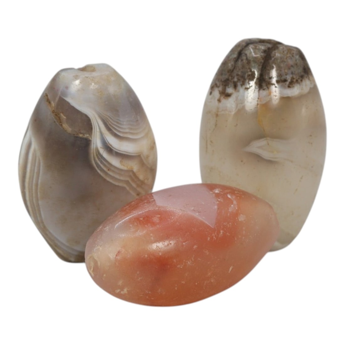 Lot of 3 Antique Central Asian / Himalayan Banded Agate Trade Beads, 15th-19th Century, 41WS: This lot comprises 3 antique banded agate beads, characteristic of Central Asian or Himalayan trade traditions. Each bead exhibits signs of significant age, including natural patination, surface wear,