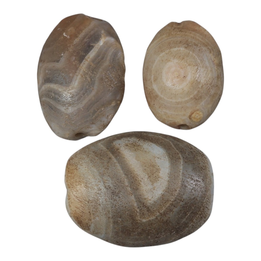 Lot of 3 Antique Central Asian / Himalayan Banded Agate Trade Beads, 15th-19th Century., 77AK: This lot comprises 3 antique banded agate beads, characteristic of Central Asian or Himalayan trade traditions. Each bead exhibits signs of significant age, including natural patination, surface wear,