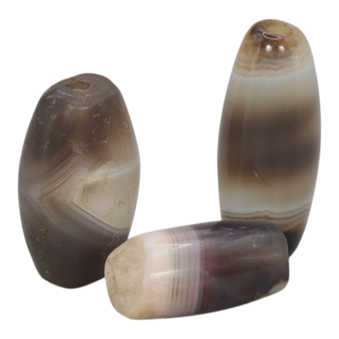 Lot of 3 Antique Central Asian / Himalayan Banded Agate Trade Beads, 15th-19th Century, 67WS: This lot comprises 3 antique banded agate beads, characteristic of Central Asian or Himalayan trade traditions. Each bead exhibits signs of significant age, including natural patination, surface wear,