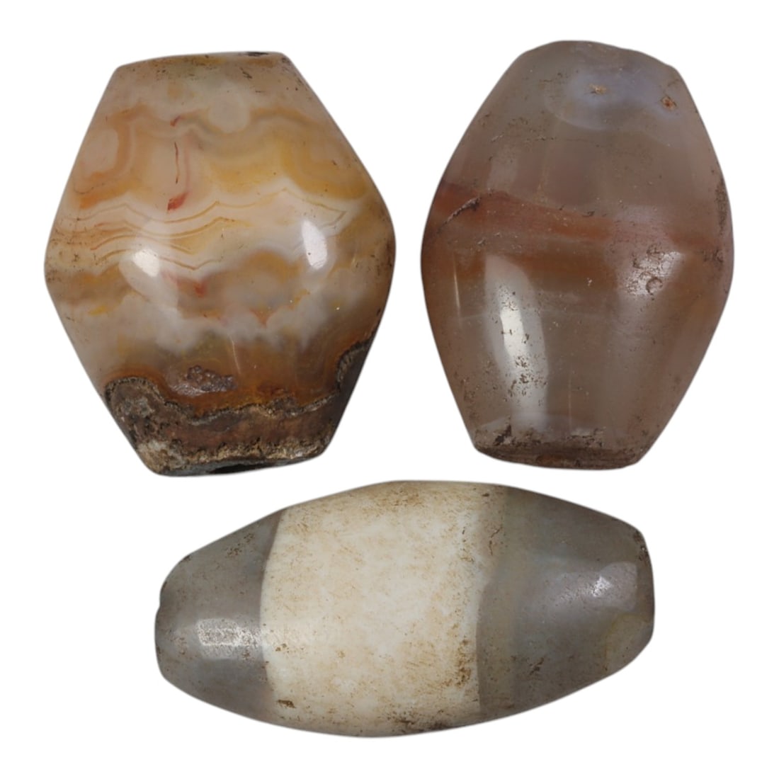 Lot of 3 Antique Central Asian / Himalayan Banded Agate Trade Beads, 15th-19th Century., 53AK: This lot comprises 3 antique banded agate beads, characteristic of Central Asian or Himalayan trade traditions. Each bead exhibits signs of significant age, including natural patination, surface wear,