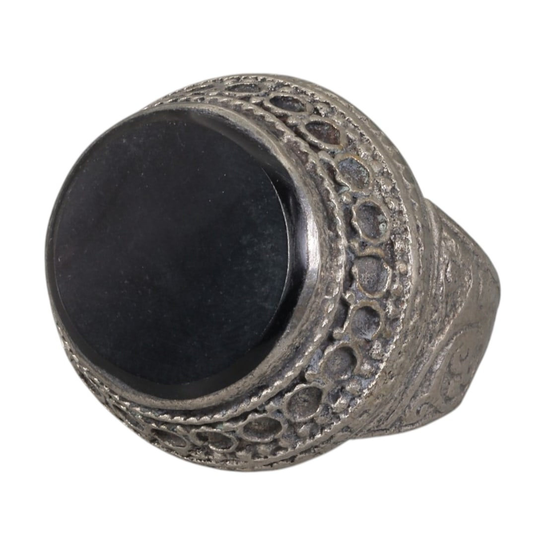 A Middle Eastern Silver Plated Onyx Ring, Late 19th-Early 20th Century, 29AK (1 of 2)