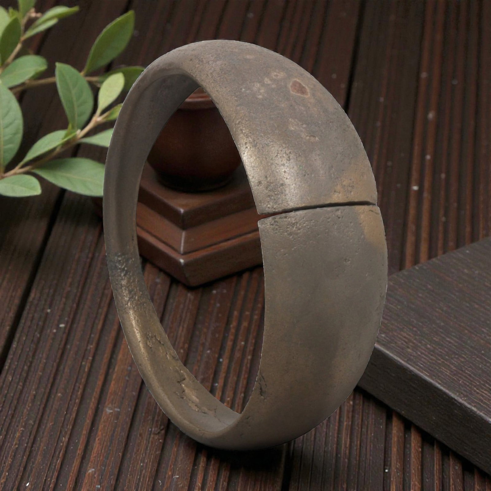 Ancient Roman Bronze Bracelet - Split Form, 10BN (1 of 2)