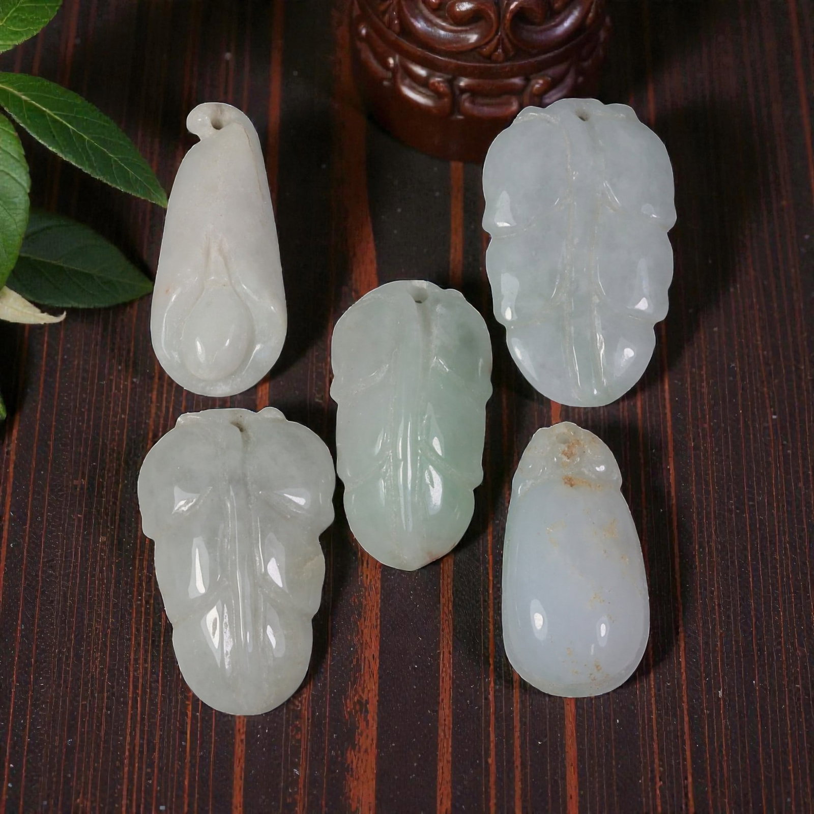 147 Carats Natural Burmese Type A Jadeite Jade Pendants Lot, 16AG: Let me share with you this sweet little collection of five natural Burmese Type A jadeite pendants, each one simple, pretty, and ready to wear! You've got three leaf-shaped carvings, one flower bud, a