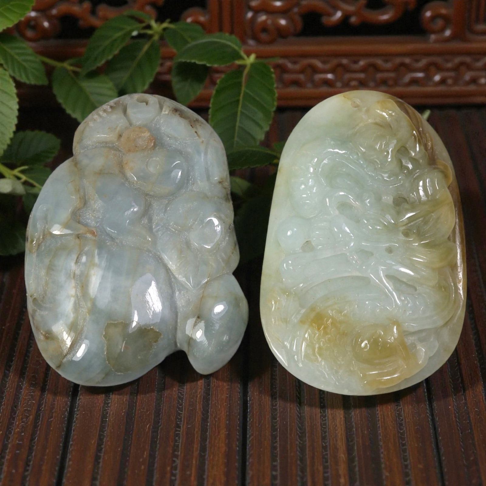 Lot of 2 Antique Oriental Chinese Jadeite Jade Carved Pendants, 44AG (1 of 2)