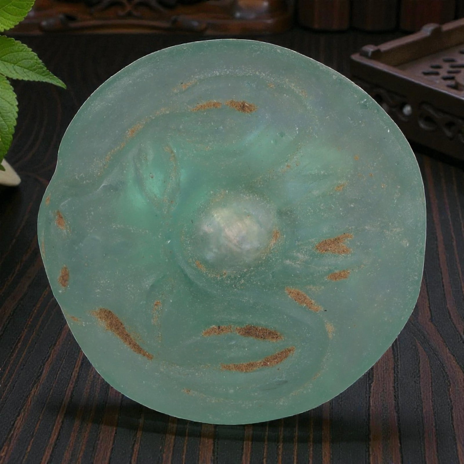 An Ancient Roman Glass Amulet Pendant, 67AH (1 of 2)