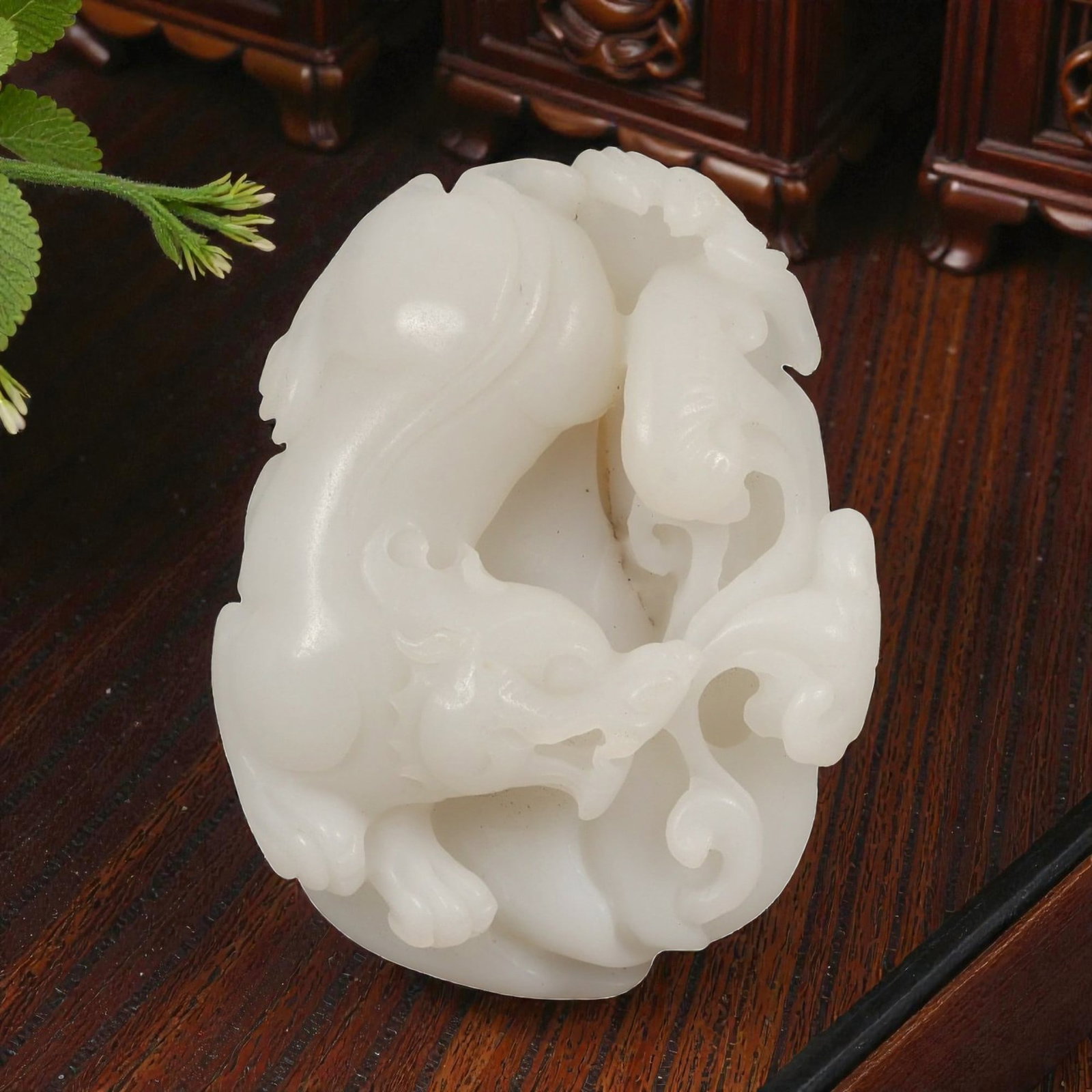 Natural Hetian Nephrite Jade Carving - Pixiu with Ruyi Ornament, 1AP: Natural Hetian Nephrite Jade Carving - Pixiu with Ruyi Ornament