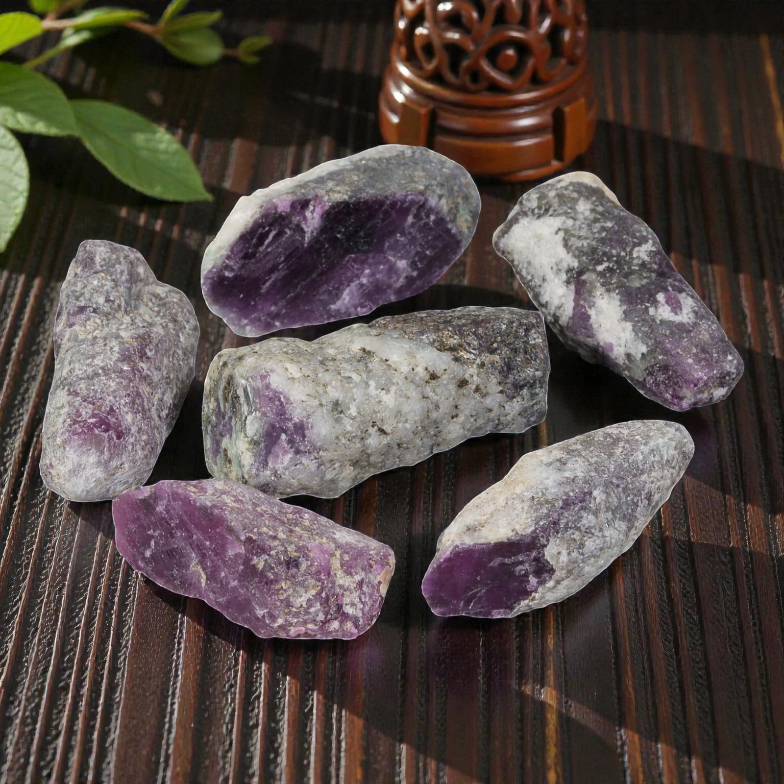 201ct Natural Mauritanian Ruby Rough - Unheated Raw Stone - Lot of 6, 4EB: This is a lot of 6 pieces of natural unheated Mauritanian ruby rough stones, each measuring approximately 2.5-2.8cm with a total carat weight of 201ct. These raw rubies feature rich deep purple-red to