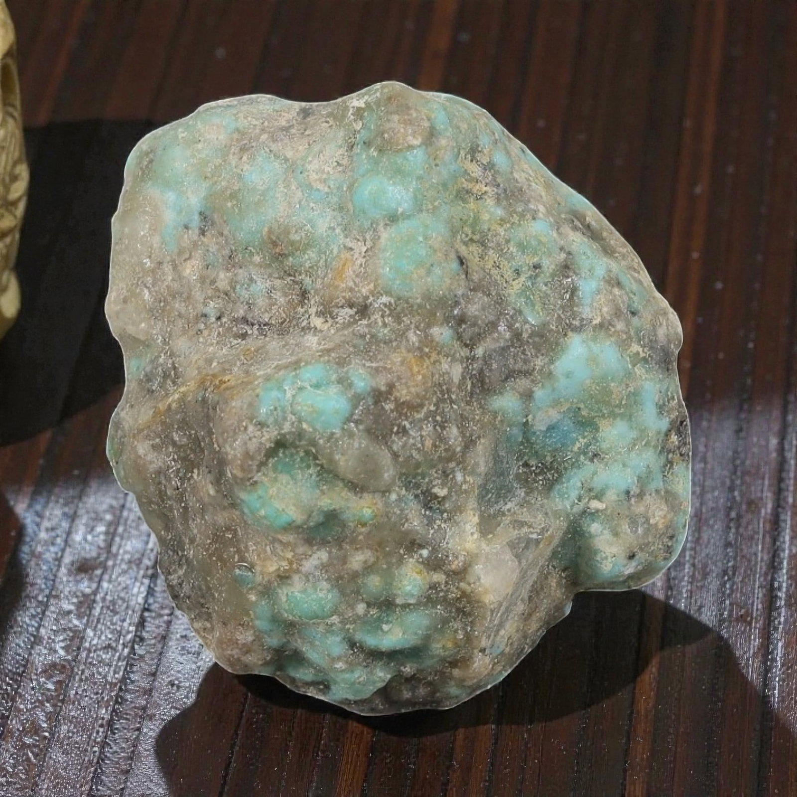 47ct Natural Kingman Turquoise Rough - Arizona USA, 38EB: This is a natural Kingman turquoise rough stone, measuring approximately 2.5x1.8cm with a total carat weight of 47ct. The stone features vibrant light blue turquoise matrix scattered within its natura