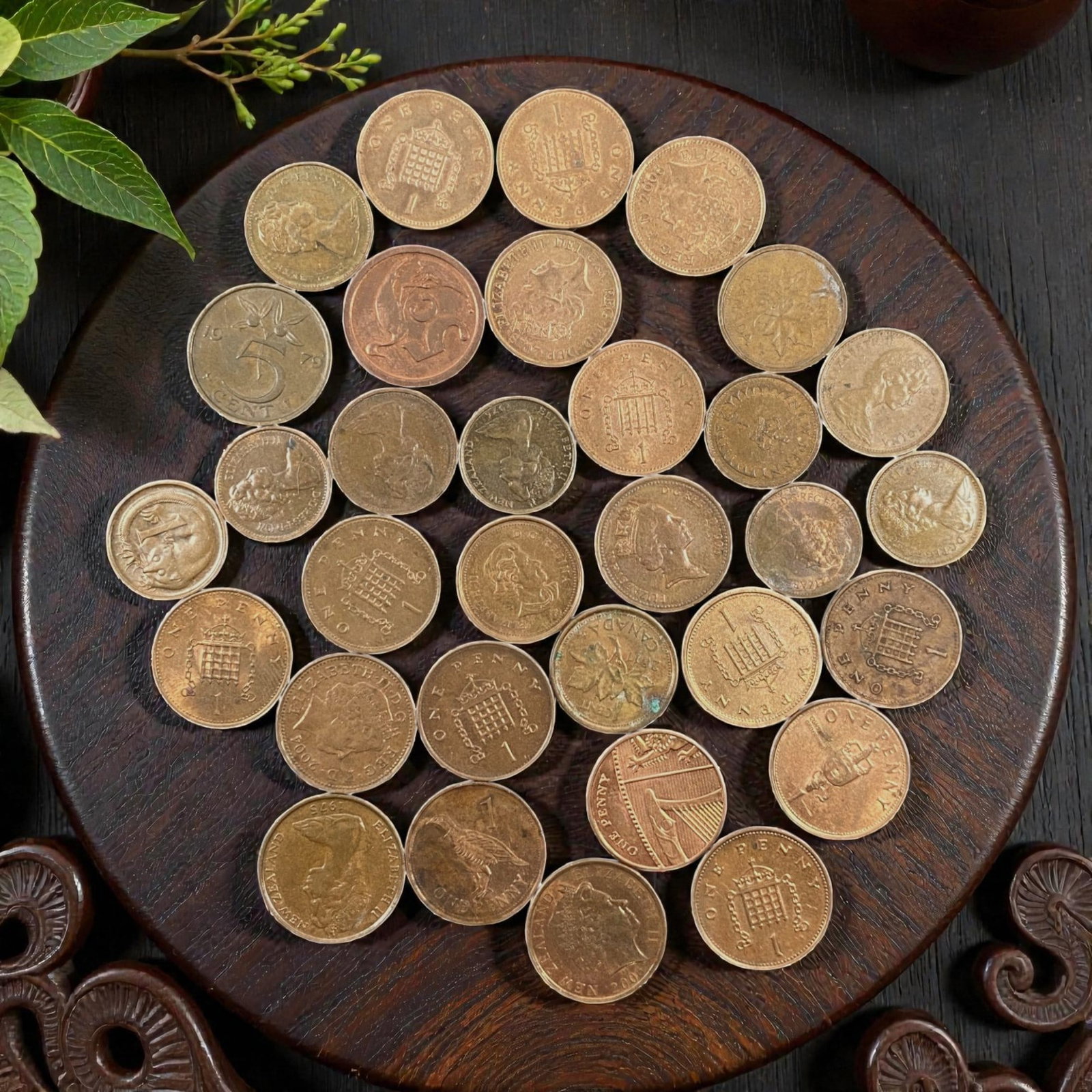 BRITISH REALM: Commonwealth Heritage - Penny & Decimal Coin Bulk Lot, 22V: This curated lot of British and Commonwealth copper coins spans the late 20th century, anchored by the iconic Queen Elizabeth II portrait. The collection features UK pennies with the portcullis motif,