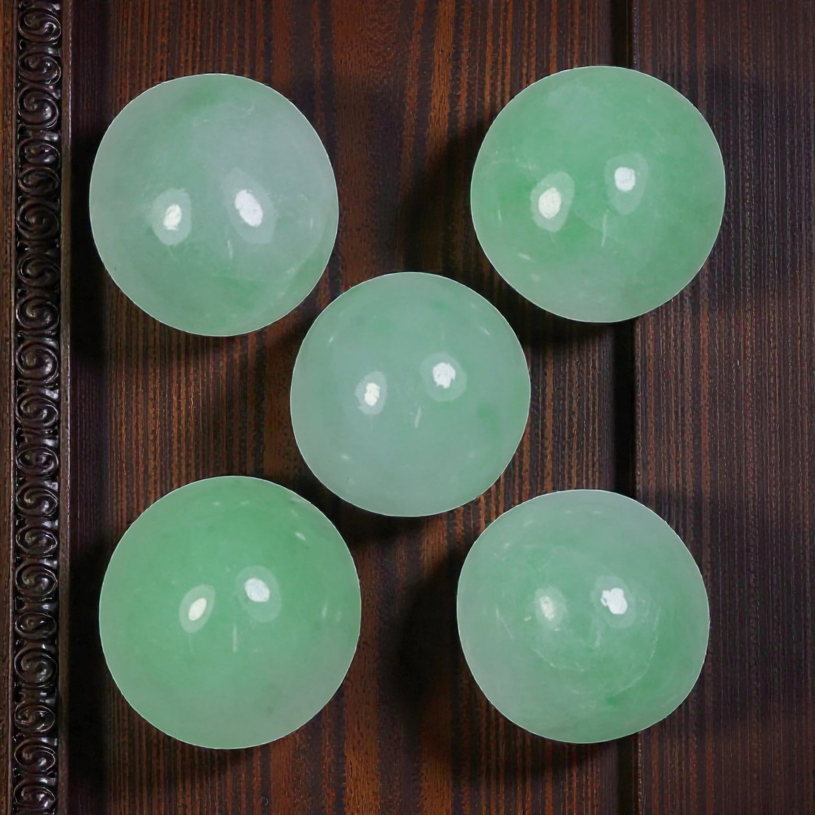 15.95ct 5 Pcs Natural Burmese Type A Jadeite Jade Cabochon Gemstones, 25AN: This set includes 5 natural Type A Burmese jadeite jade cabochons, with a total carat weight of 15.95ct. The largest cabochon measures 10.02x9.03x4.34mm. Each stone features a smooth, polished cabocho