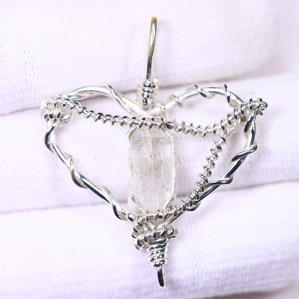 5.77g Crystal Rock Wire Wrap Pendant - 925 Silver , 99E (1 of 2)