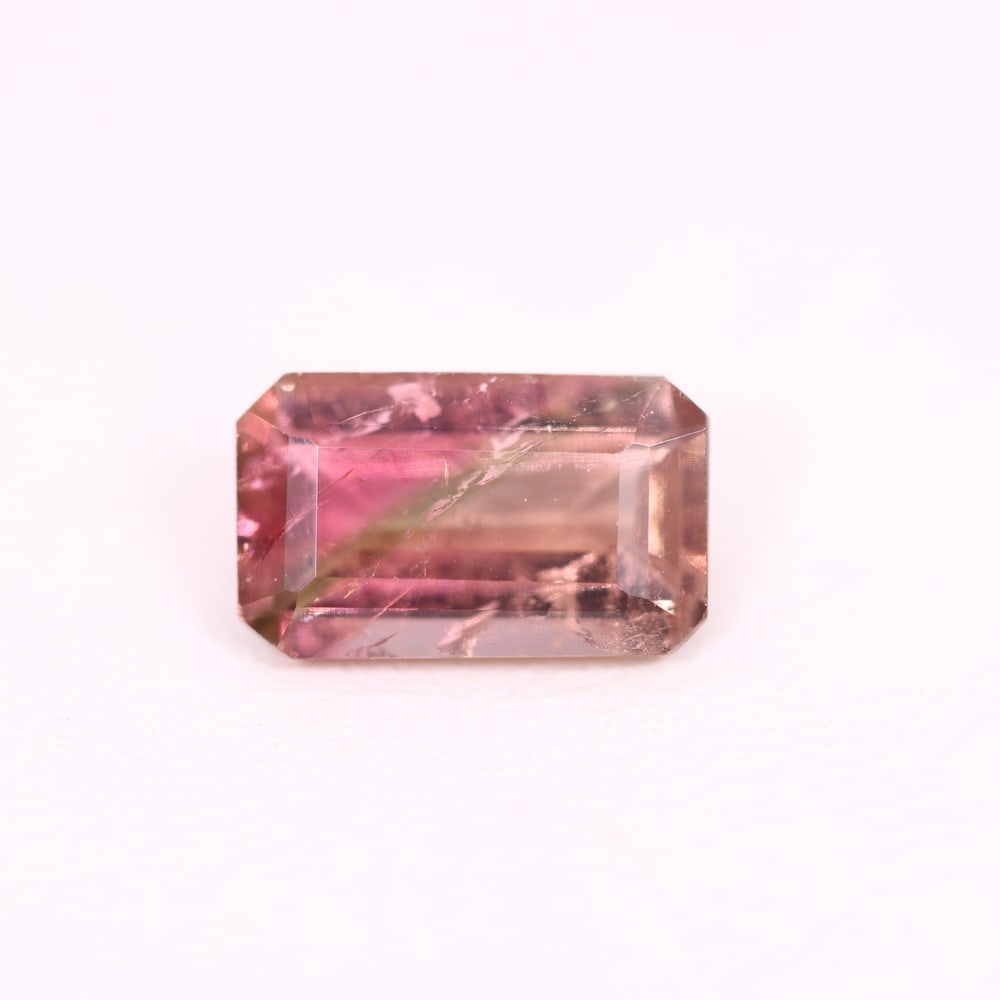 *2.35Ct Natural Watermelon Tourmaline - Bi-Colour Faceted Cut, 133C: Ksmith Heritage Auctioneers Subject: Natural Tourmaline Origin: Africa Carat Weight: 2.35 Ct Dimension: 10.7x6.4x4 mm Type: Faceted, Polished