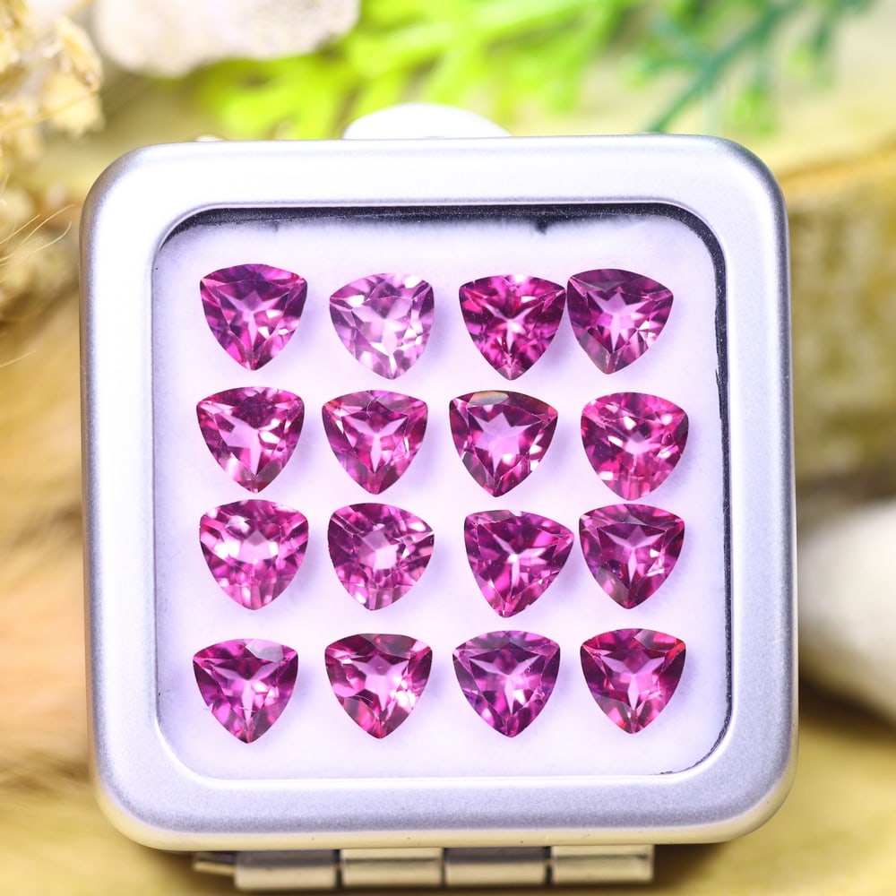 *13.56cts Natural Pink Topaz Set - Polished Faceted , 6mm, 43C: Ksmith Heritage AuctioneersSubject: Natural Topaz (without box) Origin: Myanmar Treatment: Coated