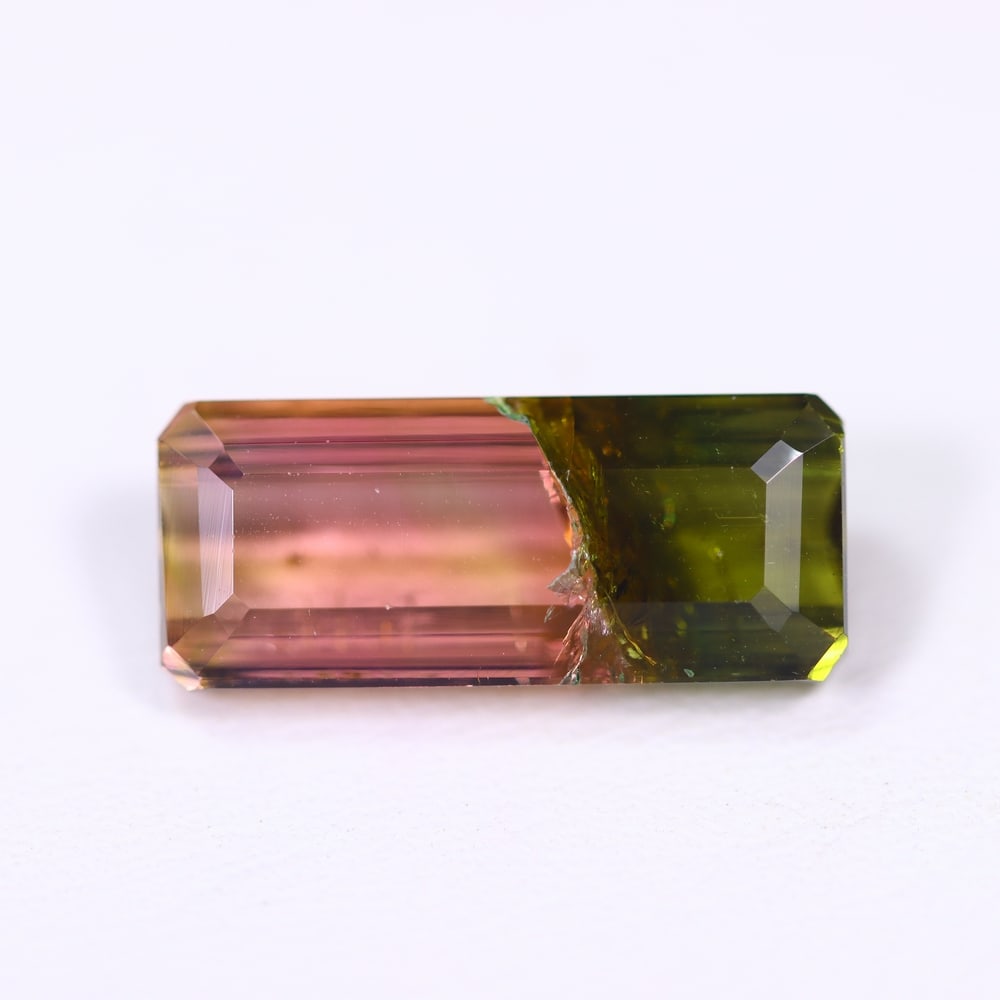 5.93cts Natural Watermelon Tourmaline - Bi-Colour Faceted Cut , 710E (1 of 3)