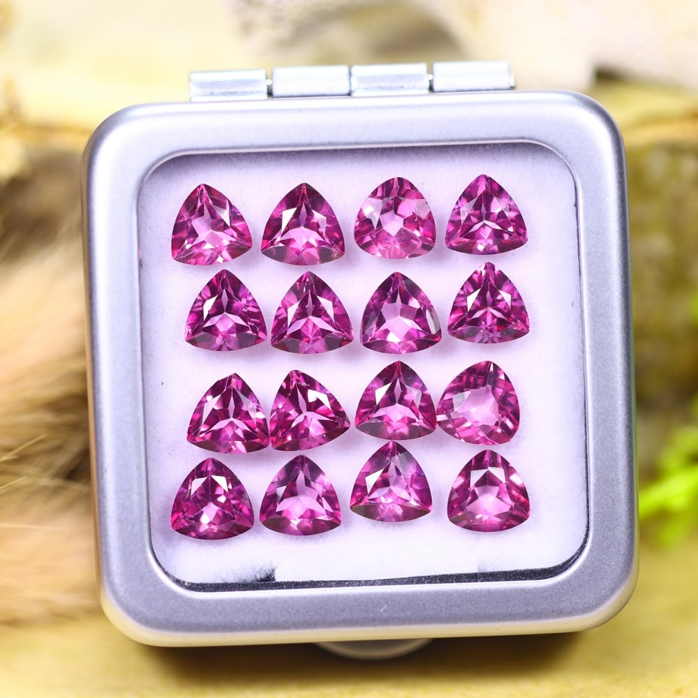 *14.77cts Natural Pink Topaz Set - Polished Faceted , 6mm, 33C: Ksmith Heritage AuctioneersSubject: Natural Topaz (without box) Origin: Myanmar Treatment: Coated