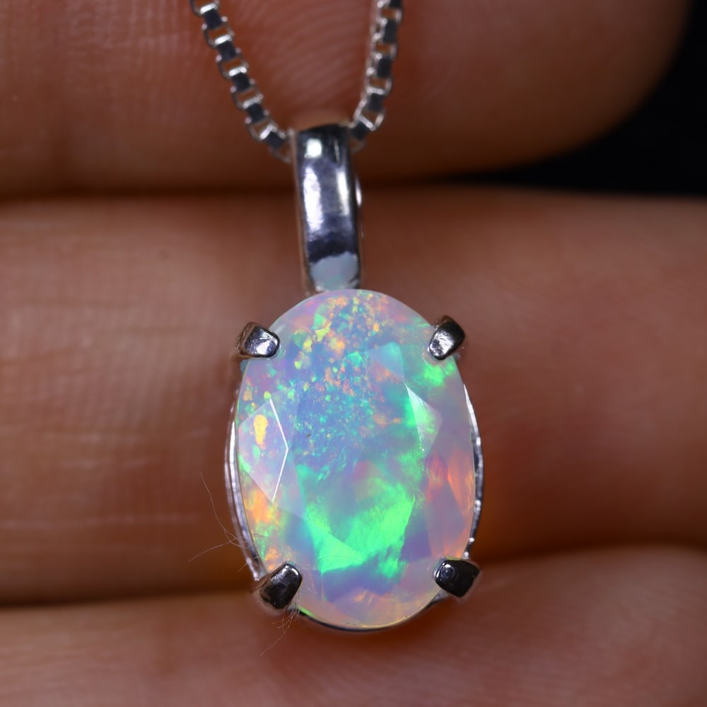 1.74g Natural Opal Stone Sterling Silver 925 Necklace (Pendant with Chain) , 133E (1 of 5)