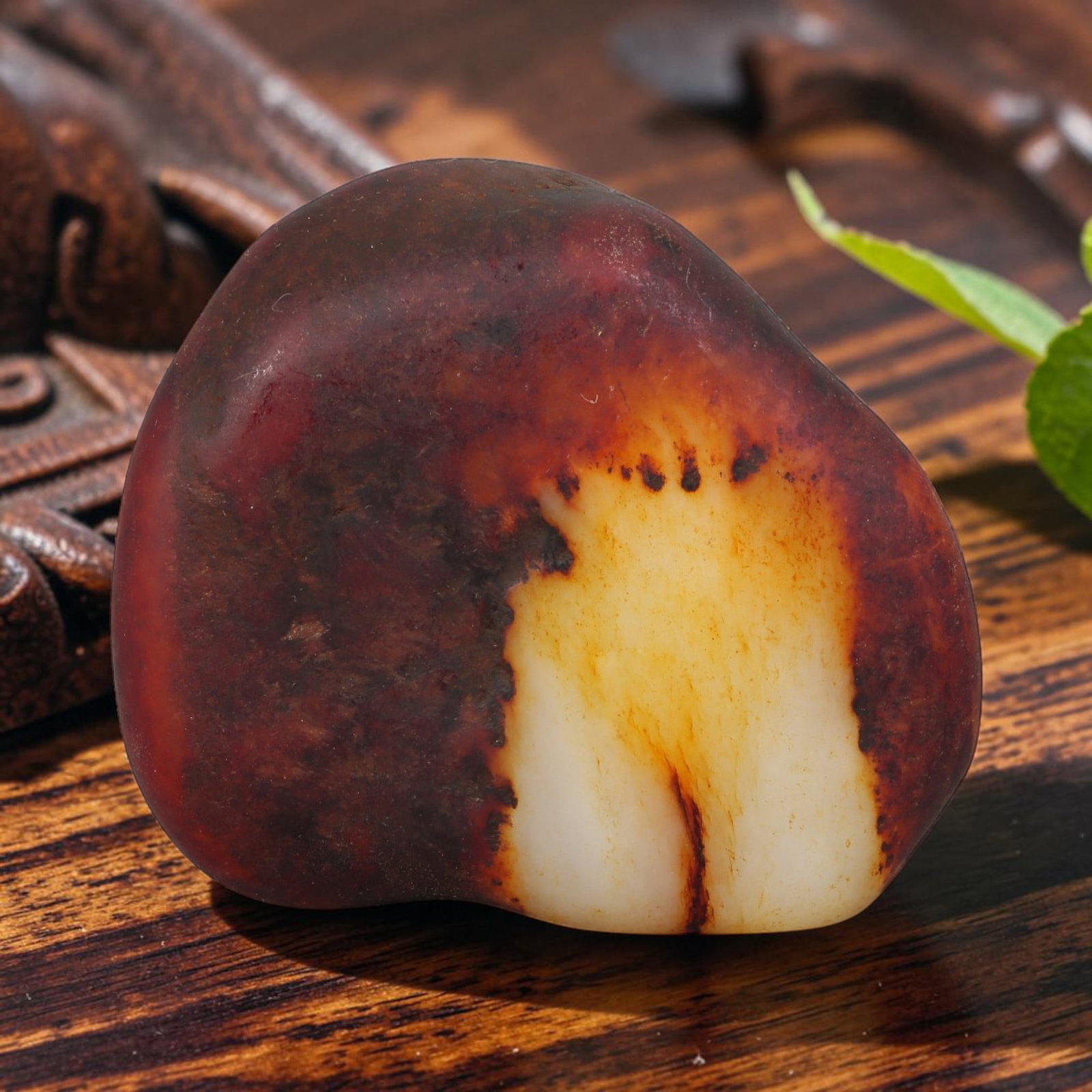 Natural Chinese Hetian Mutton Fat Nephrite Raw Seed Pebble Jade Stone, 71AS: This unprocessed raw specimen is genuine natural Chinese Hetian mutton fat nephrite seed pebble jade, featuring striking contrasting natural mineral layers: one side covered in thick, complete dark re