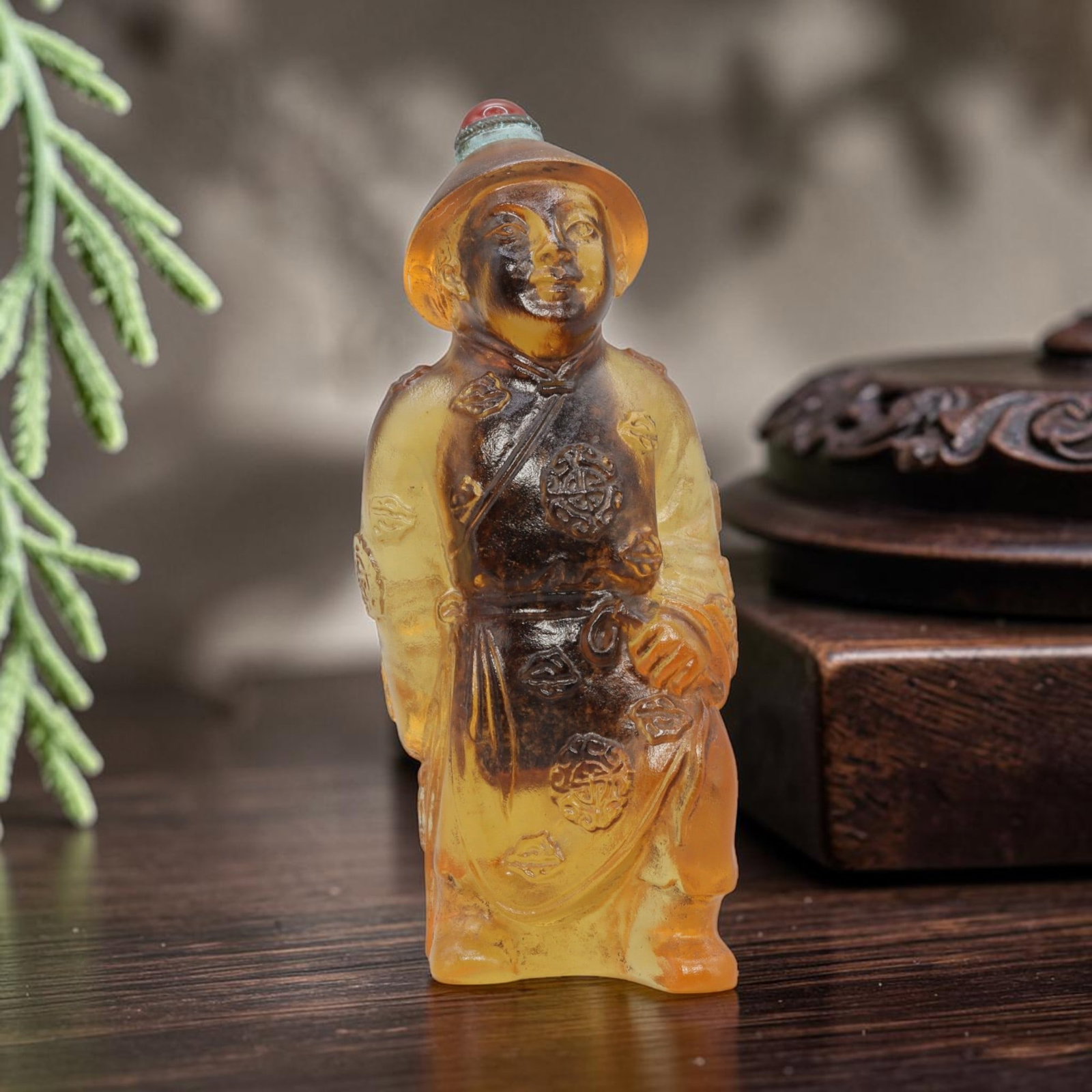 Vintage Chinese Amber-Toned Liuli Glass Snuff Bottle - Official Figurine, 85YF (1 of 2)