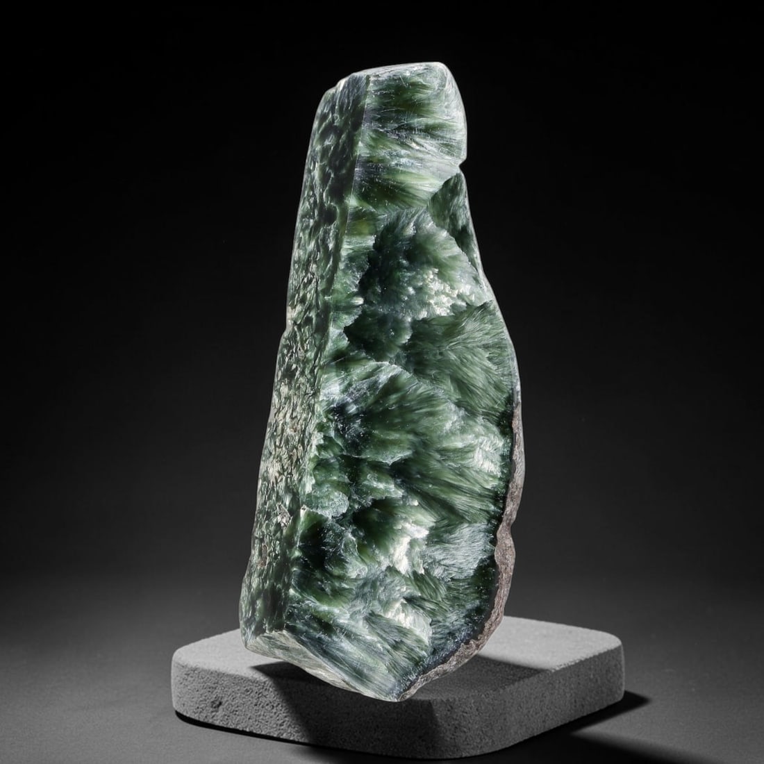 117ct Natural Siberian Seraphinite Polished Rough Slab, 86FB (1 of 2)