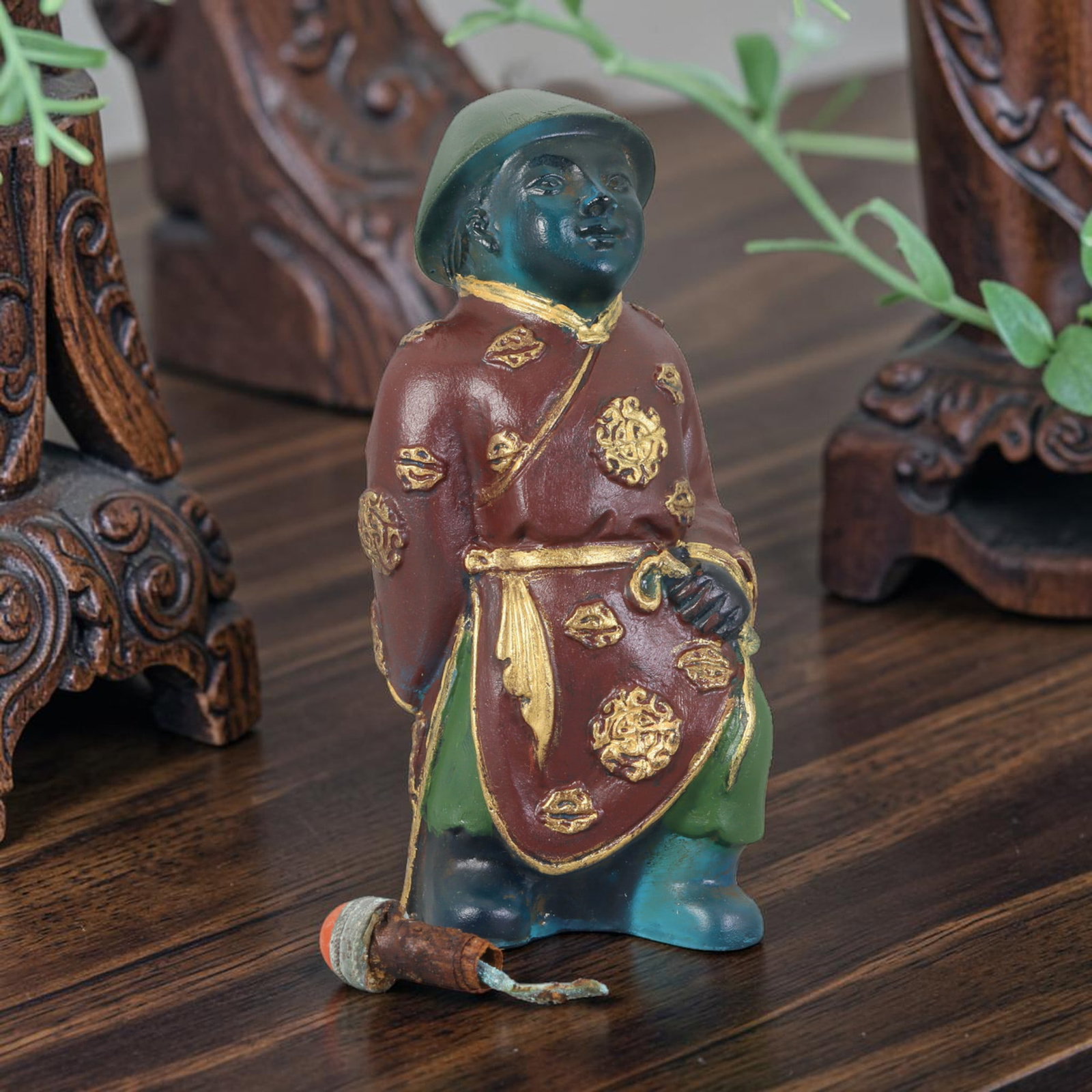 Vintage Chinese Liuli Glass Snuff Bottle - Standing Robed Figure, 53AS: This snuff bottle is formed from translucent liuli glass, moulded into a standing human figure finished with hand-painted enamel and gilded decoration across the traditional robe. The garment is detai