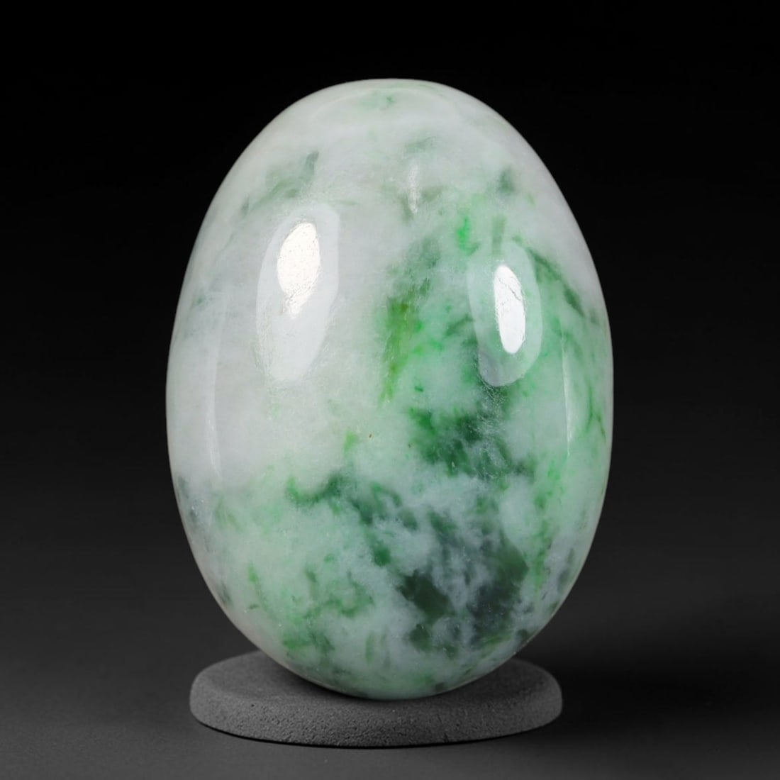 20.74ct Natural Burmese Type A Jadeite Jade Cabochon, 55AL: This single loose natural Burmese Type A jadeite jade cabochon, fully untreated with no dyeing, bleaching or resin impregnation, this genuine Type A jade retains its all-natural crystalline structure 